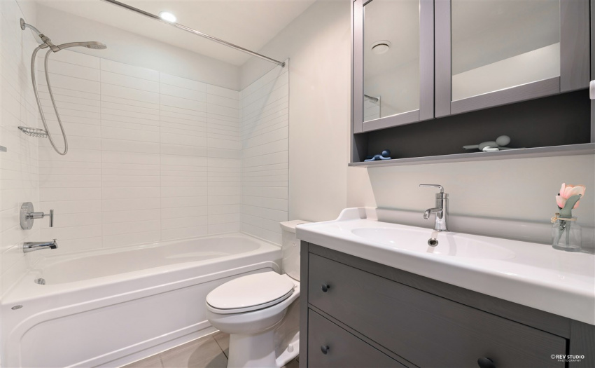 Second bathroom