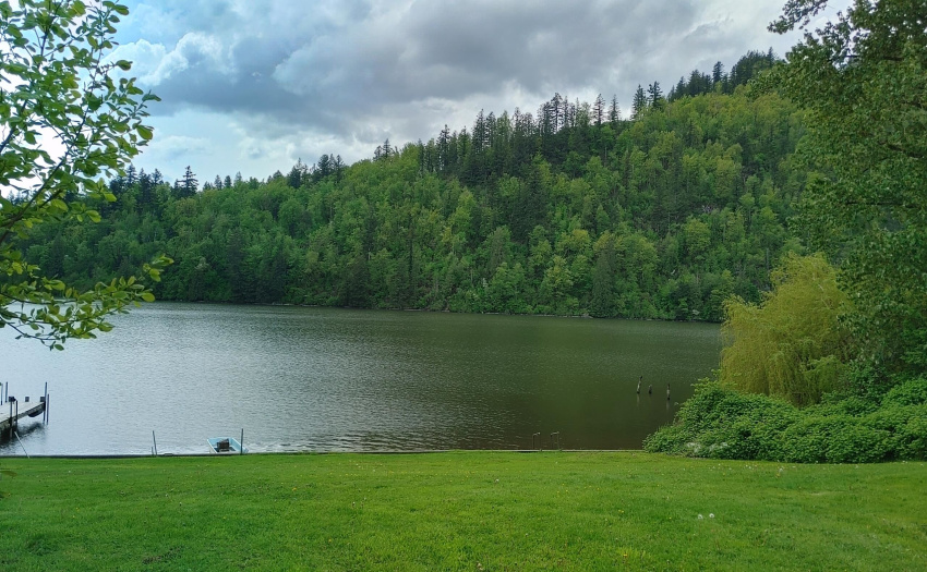 The lake is great for kayaking, paddle boarding, canoeing, and swimming.  Year-round living is allowed.