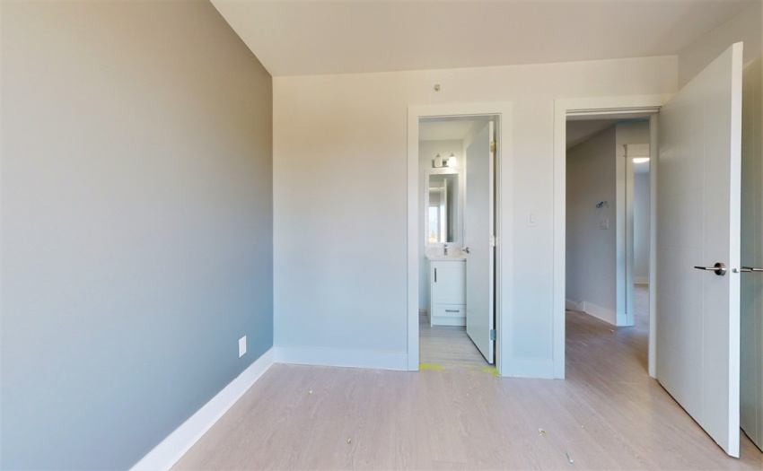 2681 41ST E, Vancouver, BC V5R 2W6, 8 Bedrooms Bedrooms, ,6 BathroomsBathrooms,Multifamily,For Sale,41ST,R2449816