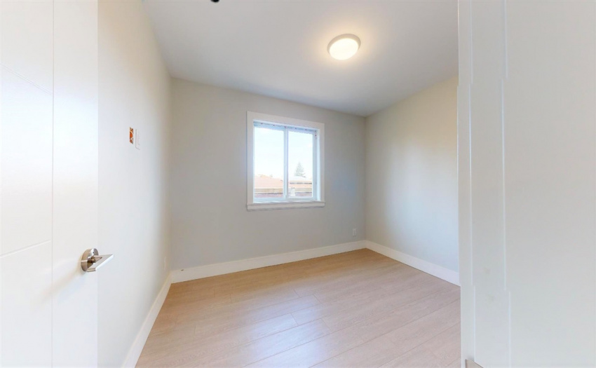 2681 41ST E, Vancouver, BC V5R 2W6, 8 Bedrooms Bedrooms, ,6 BathroomsBathrooms,Multifamily,For Sale,41ST,R2449816