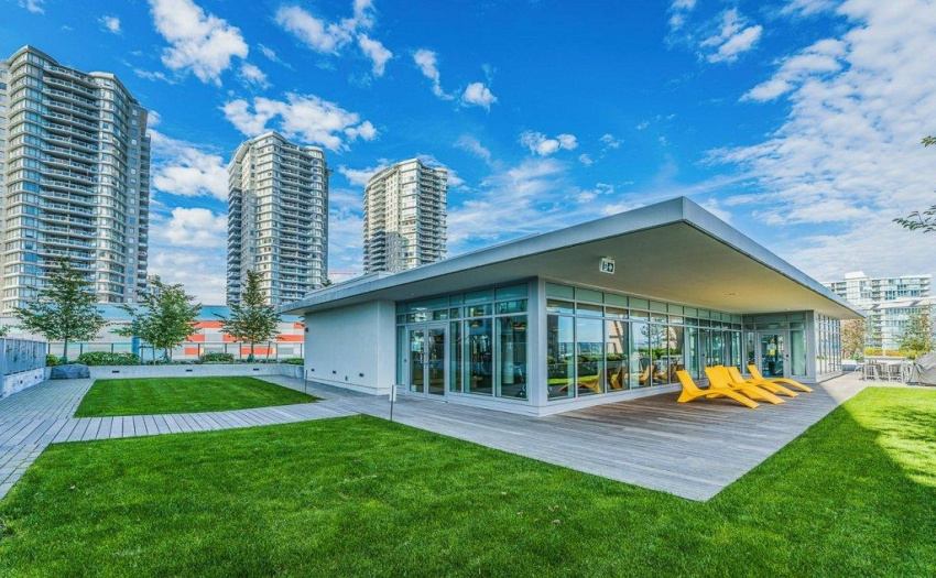Club House Amenity Room Entrance Amenities galore right out your door: Concierge, gym, yoga studio, Riversky Club, Fireside lounge, full kitchen & large-screen TV - BONUS Rooftop terrace. Security camera out your front door. Walk to Skytrain in minutes