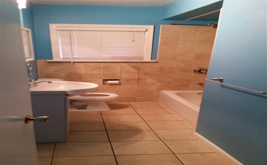 527 FOURTEENTH, New Westminster, BC V3M 4P1, 6 Bedrooms Bedrooms, ,4 BathroomsBathrooms,Multifamily,For Sale,FOURTEENTH,R2516054