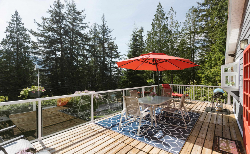 Imagine morning coffee on this beautiful deck