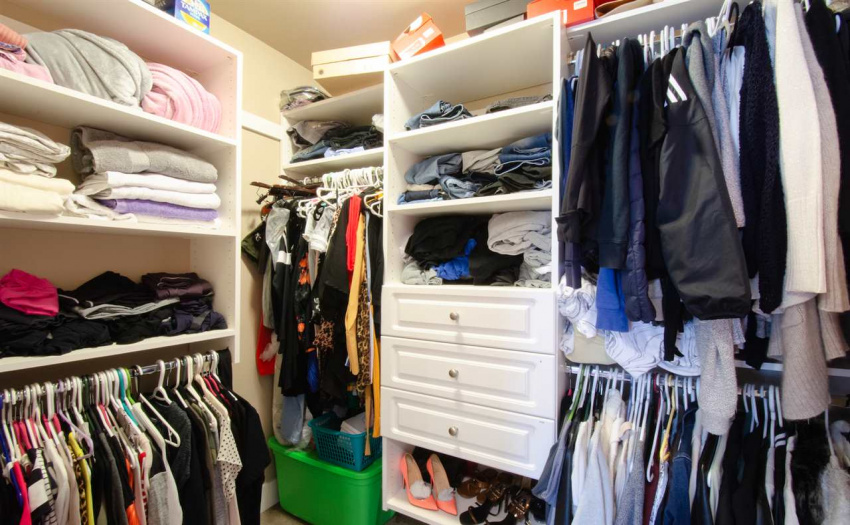 2477 ST. LAWRENCE, Vancouver, BC V5R 2R6, 14 Bedrooms Bedrooms, ,9 BathroomsBathrooms,Multifamily,For Sale,ST. LAWRENCE,R2523555