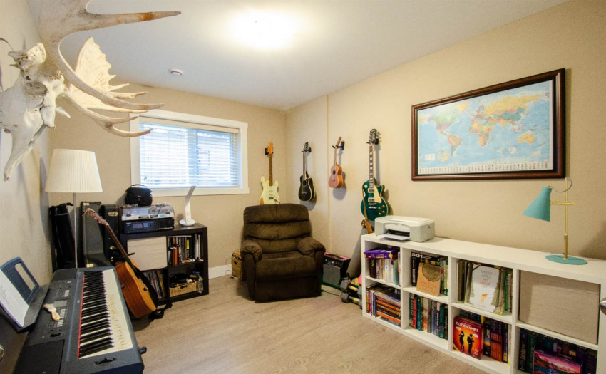 2477 ST. LAWRENCE, Vancouver, BC V5R 2R6, 14 Bedrooms Bedrooms, ,9 BathroomsBathrooms,Multifamily,For Sale,ST. LAWRENCE,R2523555