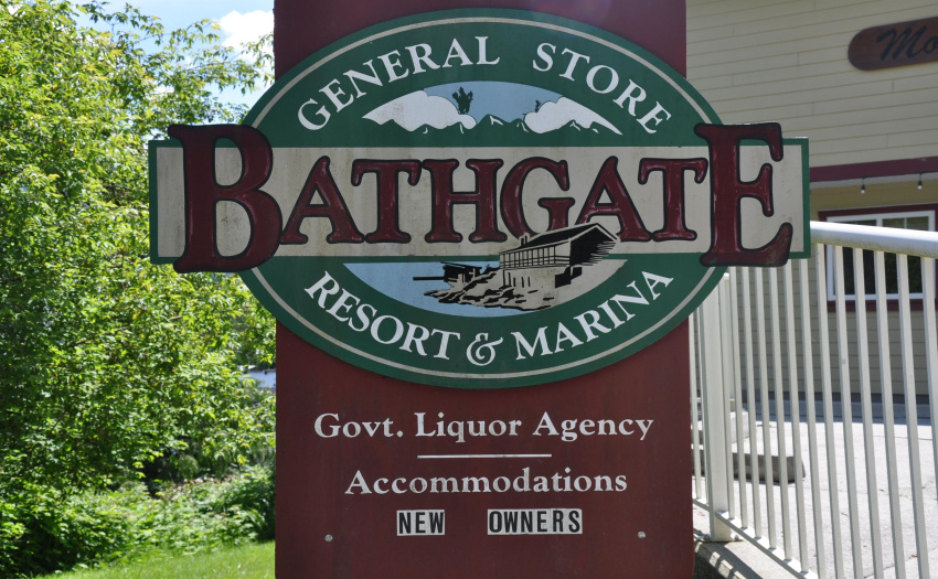 Bathgate General Store is a 5 minute drive away or a 10 minute paddle for groceries, merchandise, liquor and marine gas.