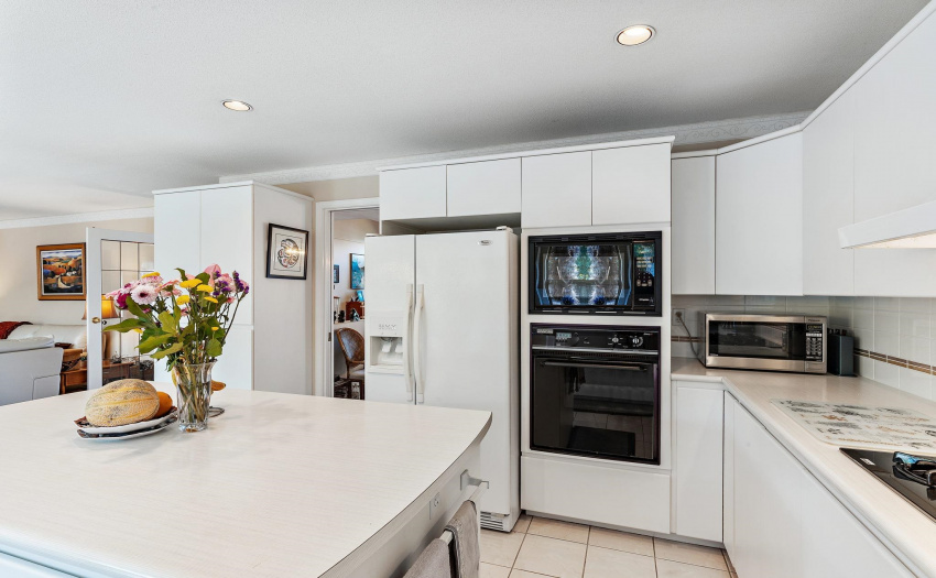 With access to the dining-living room.