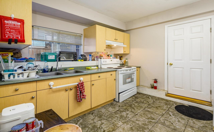 Kitchen constructed in 1993.
