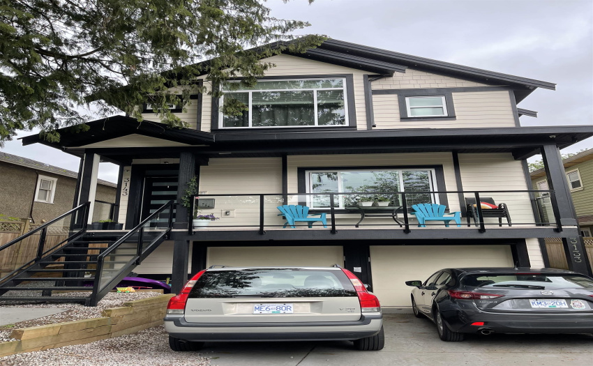 Plus carport parking