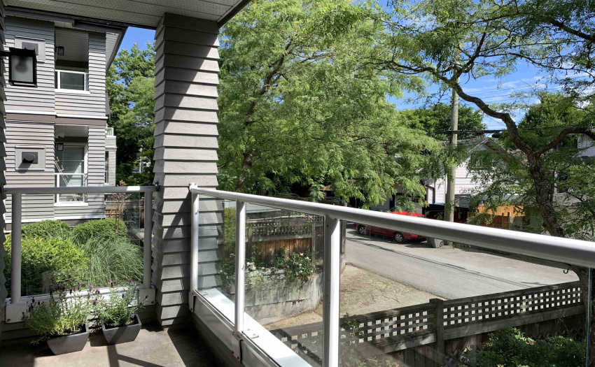 Nice Quiet South and East Exposure Balcony. Relax or have your summer BBQ.