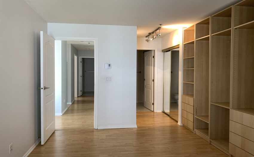 Spacious room size.  Easy to fit larger bedroom set.