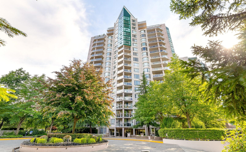 20 Storey well maintained building hosts 135 households.