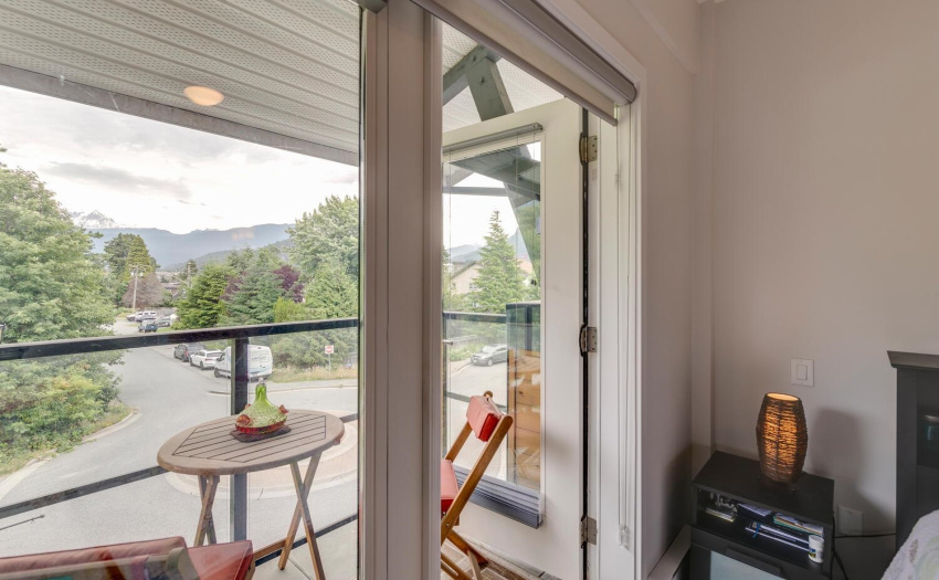 Views of Diamond Head Mtn. from Master Bedroom