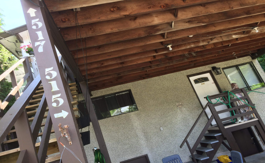 With doors on the front and back side, you can enter the property from 12th or the lane.