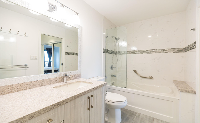 tub area
