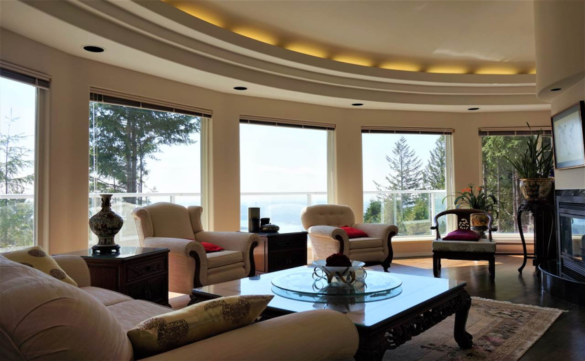 Beautiful view of the city from this room.