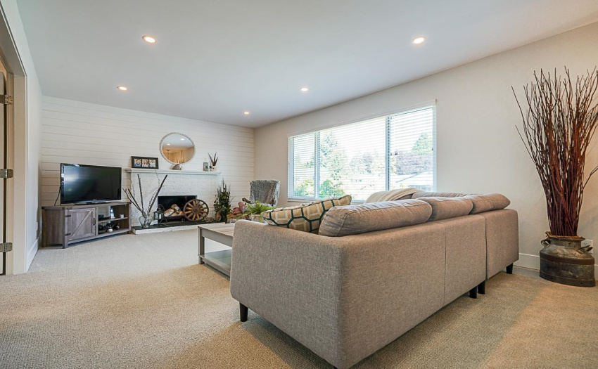 Upstairs Family room