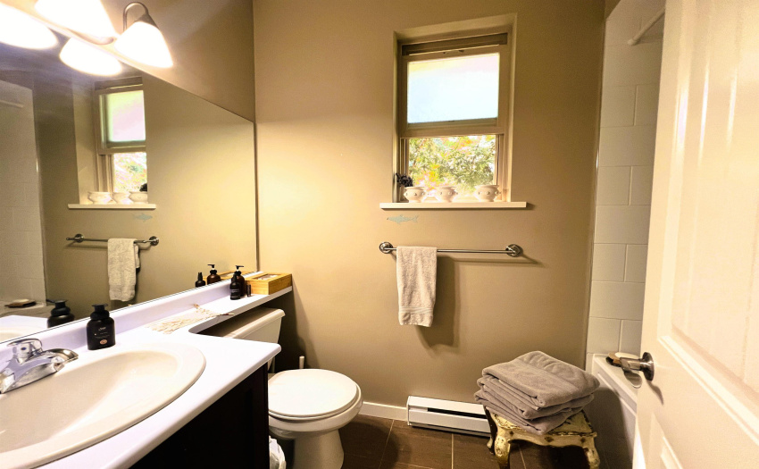 upstairs bathroom