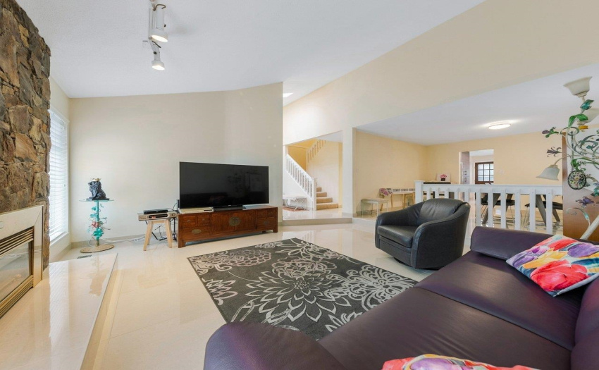 High ceiling living room