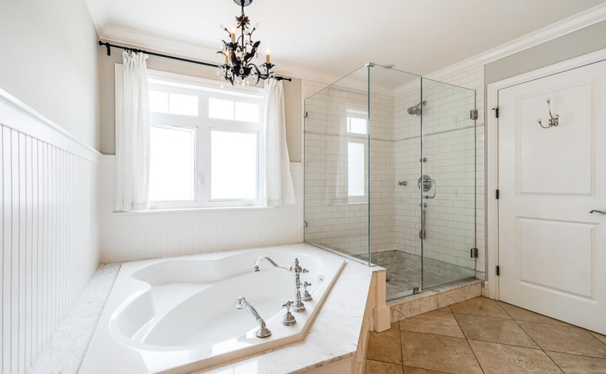 Master ensuite