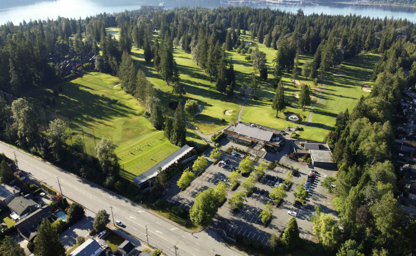 Mt Seymour Golf Club and Parkgate Shopping Village close by