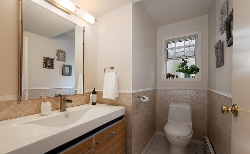 Powder room on the main floor.