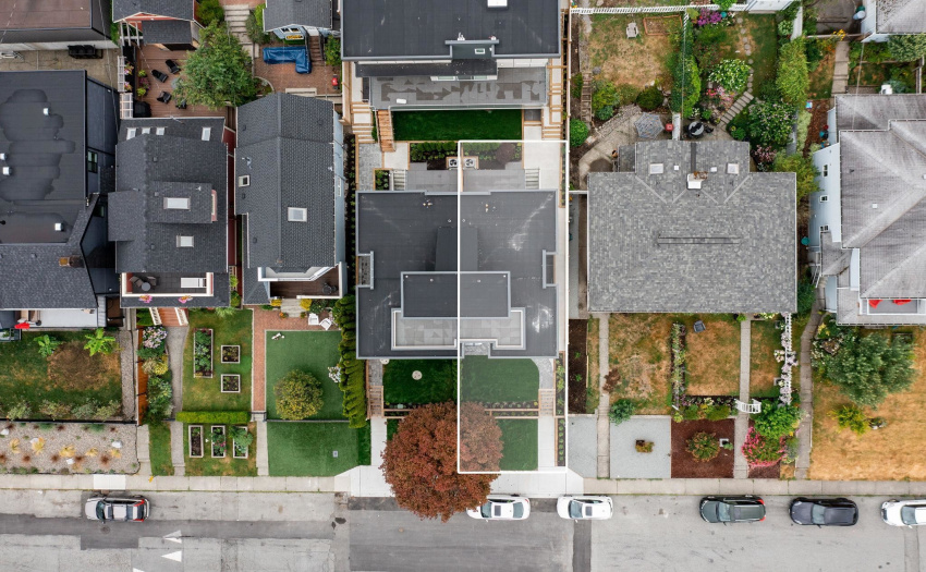 Shaded area is 230 W 5th St