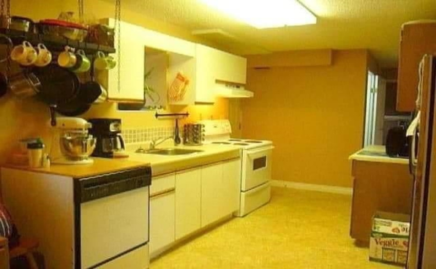 This is the Kitchen that was previously downstairs