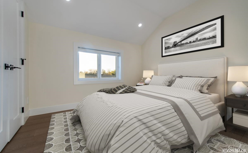 Bedroom 2/3 on upper floor.