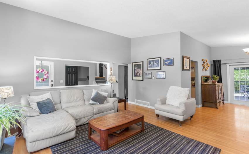 6. Living room to foyer