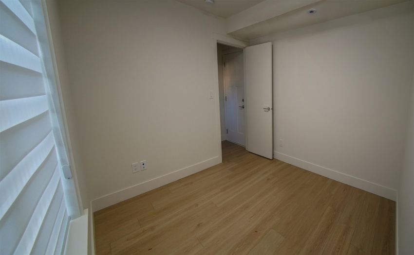 Finished with wooden flooring, and internet and TV connections, so that you stay connected no matter which floor you are on.