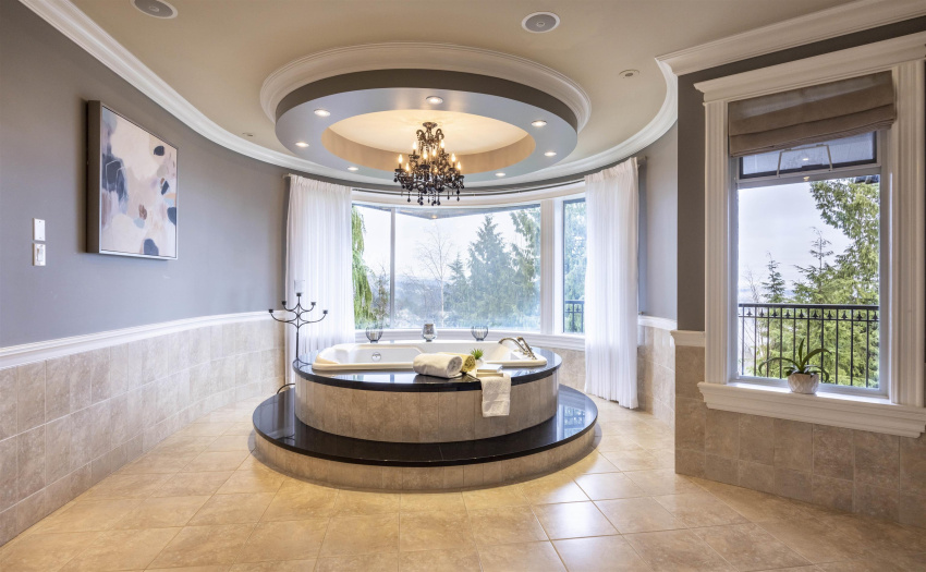 6 STAR SPA BATH