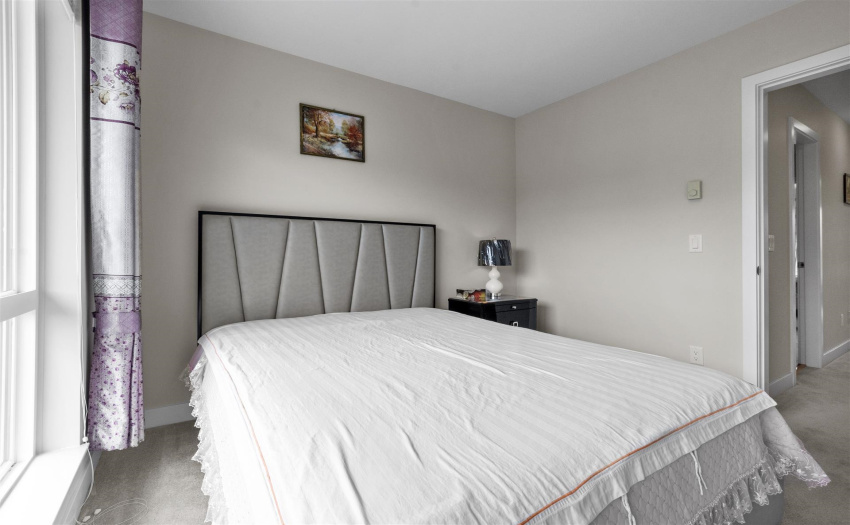 second bedroom is facing north