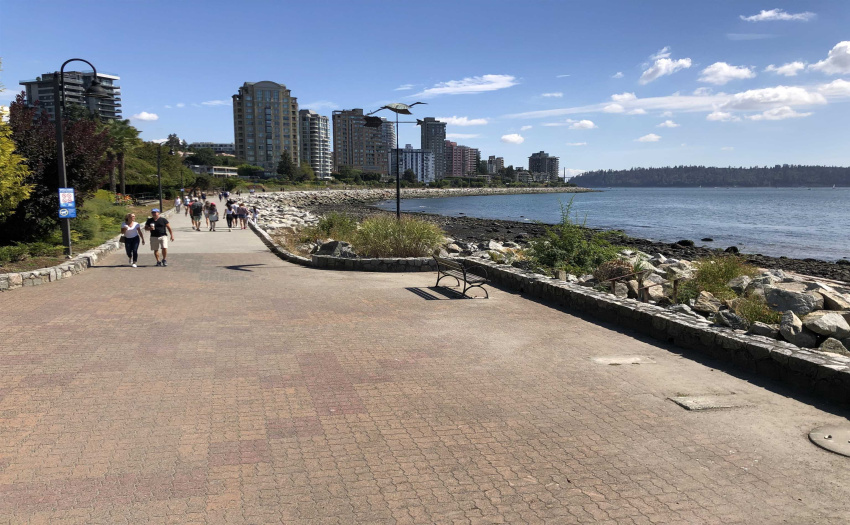 A Stroll on the Seawall