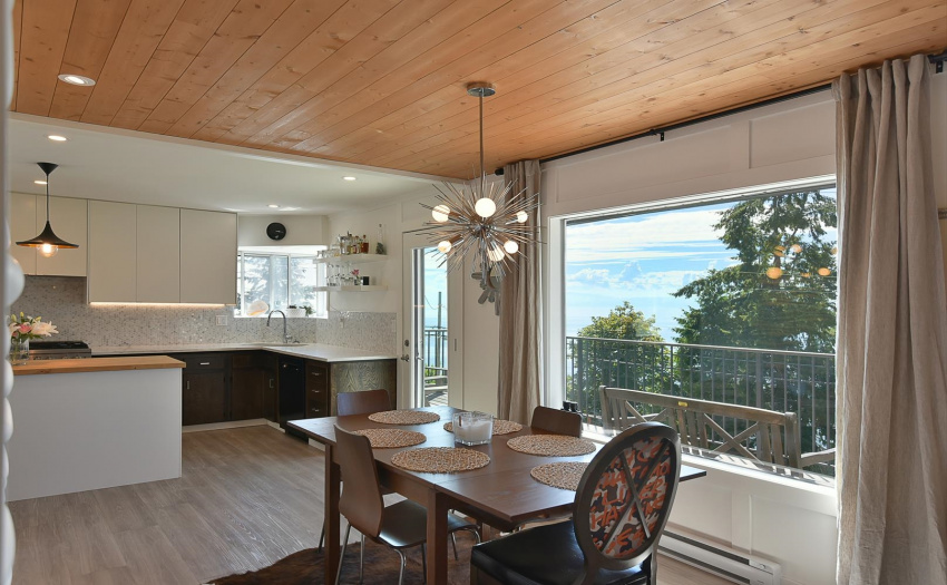 Kitchen & Dining