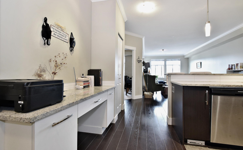 space for a work station near the kitchen for quick tasks