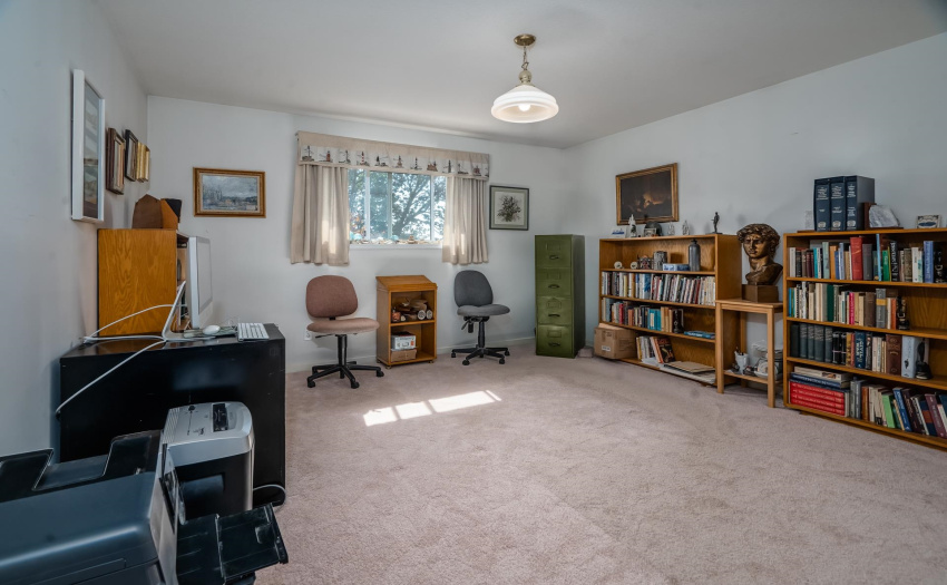 All the secondary bedrooms are large and bright.