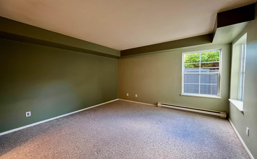 Spacious bedroom