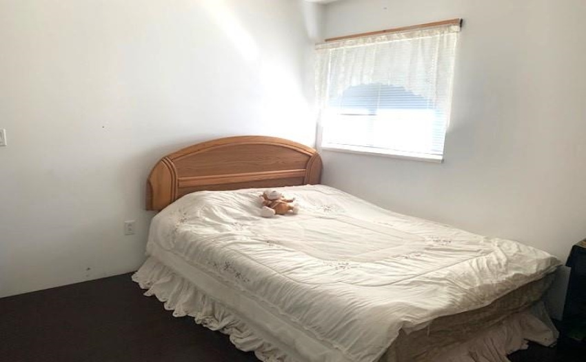 3rd bedroom upstairs