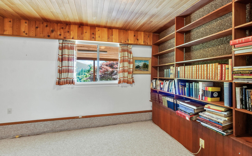 Downstairs Office - could be converted to a bedroom with addition of a closet