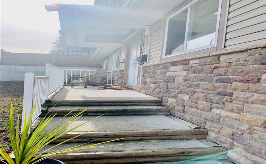 Burnaby, BC, 5 Bedrooms Bedrooms, ,4 BathroomsBathrooms,Residential Detached,For Sale,R2552254