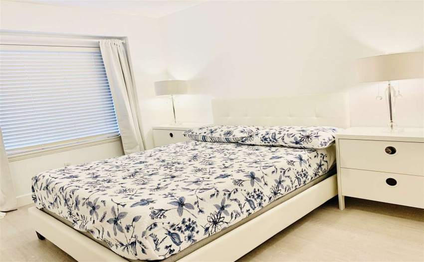 6882 HAMBER, Richmond, BC V7C 5T4, 5 Bedrooms Bedrooms, ,Residential Detached,For Sale,HAMBER,R2550573