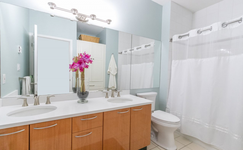 607 3600 WINDCREST, North Vancouver, BC V7G 2S5, 2 Bedrooms Bedrooms, ,2 BathroomsBathrooms,Residential Attached,For Sale,WINDCREST,R2546981