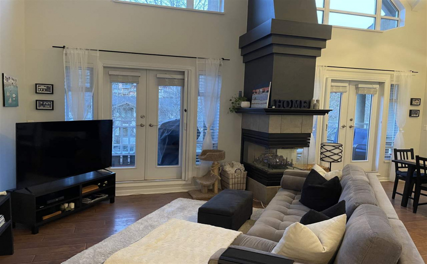 607 3600 WINDCREST, North Vancouver, BC V7G 2S5, 2 Bedrooms Bedrooms, ,2 BathroomsBathrooms,Residential Attached,For Sale,WINDCREST,R2546981