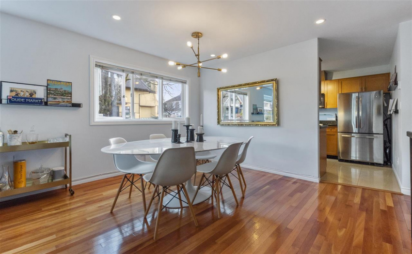 10 14TH W, Vancouver, BC V5Y 1W6, 2 Bedrooms Bedrooms, ,2 BathroomsBathrooms,Multifamily,For Sale,14TH,R2554515