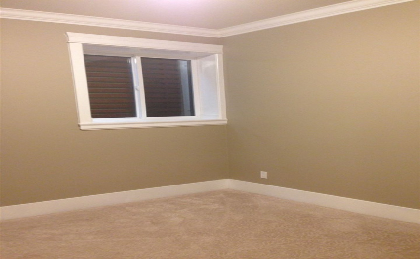 2575 MARINE, West Vancouver, BC V7V 1L5, 2 Bedrooms Bedrooms, ,1 BathroomBathrooms,Residential Detached,For Rent,MARINE,R2517520