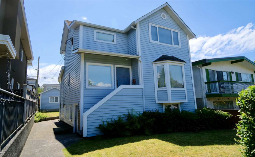 791 KENWOOD ROAD, West Vancouver, BC V7S 1S7, 3 Bedrooms Bedrooms, ,Residential Detached,Sold,791 KENWOOD ROAD,V1033746