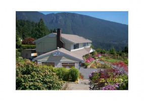 501 CRAIGMOHR PLACE, West Vancouver, BC V7S 1X3, 3 Bedrooms Bedrooms, ,3 BathroomsBathrooms,Residential Detached,Sold,501 CRAIGMOHR PLACE,V1100184