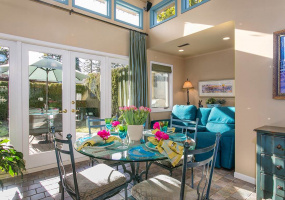 809 W 20 STREET, North Vancouver, BC V7N 3J4, 4 Bedrooms Bedrooms, ,3 BathroomsBathrooms,Residential Detached,Sold,809 W 20 STREET,R2138277