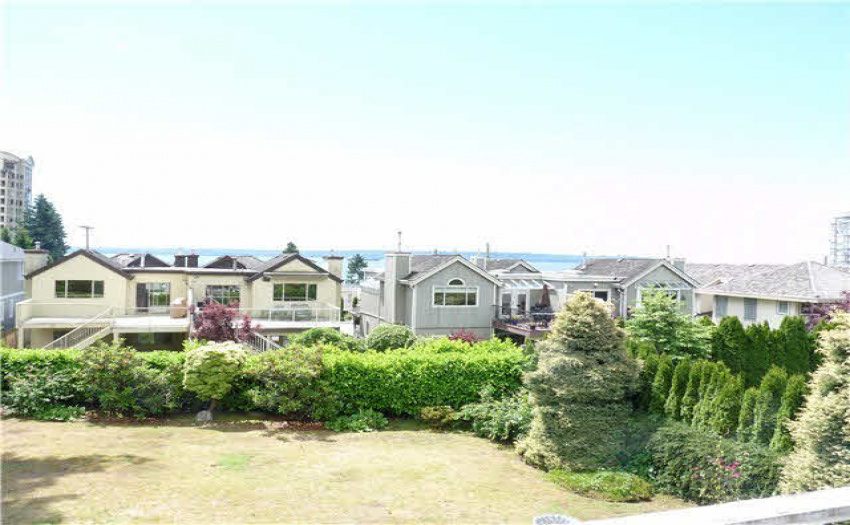 2308 HAYWOOD AVENUE, West Vancouver, BC V7V 1X7, 3 Bedrooms Bedrooms, ,Residential Detached,Sold,2308 HAYWOOD AVENUE,V1051835